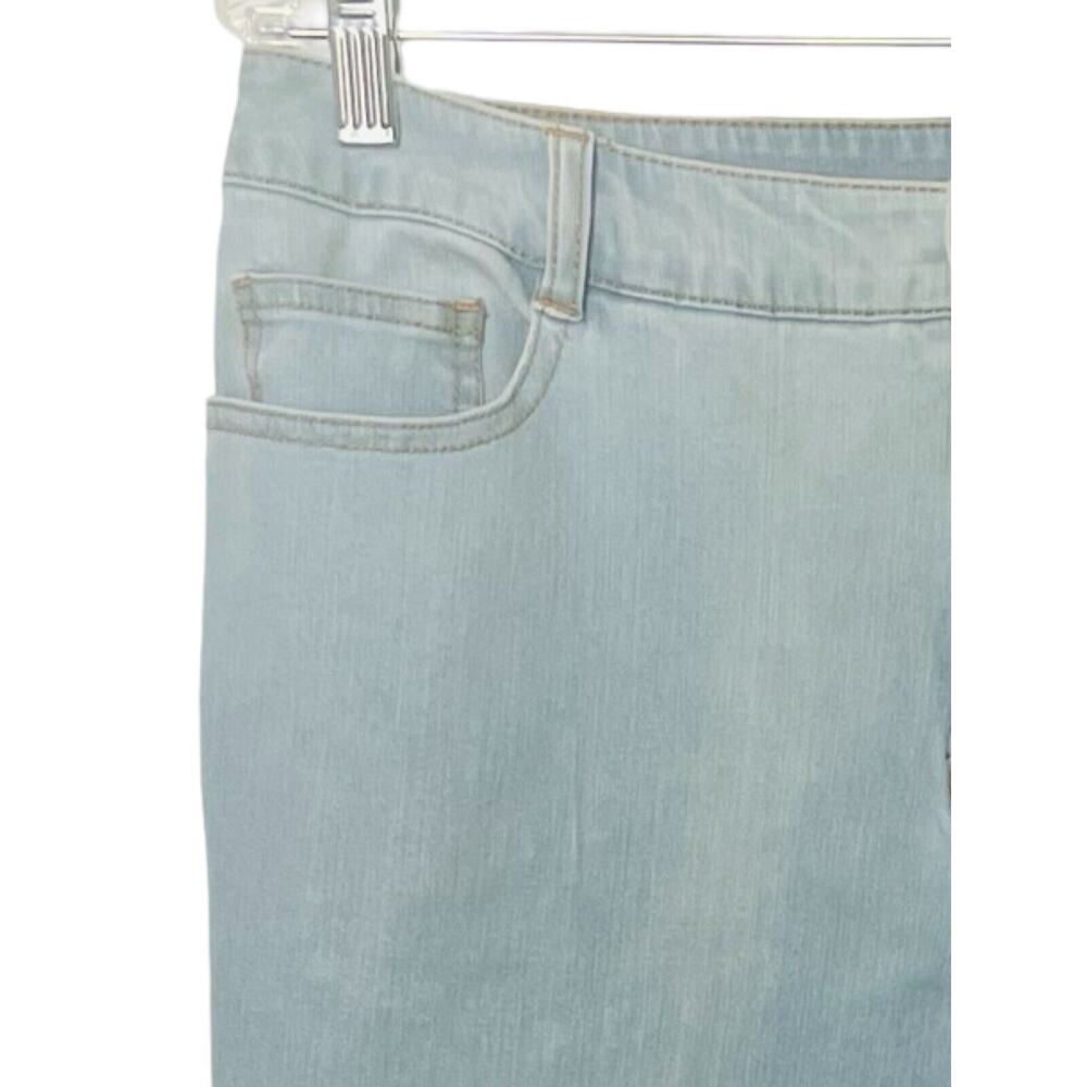 C.Wonder Jeans Womens Size 12 Light Wash Denim Straight Leg MId Rise Stretch Lux - Picture 8 of 11